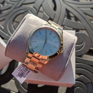 NWT Authentic Michael Kors Gold Runway Watch